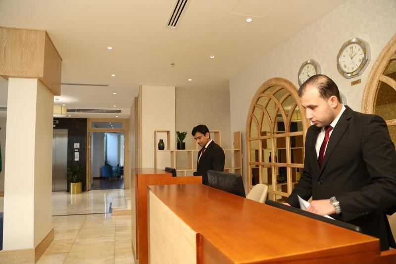 Dammam Palace Hotel Exterior photo
